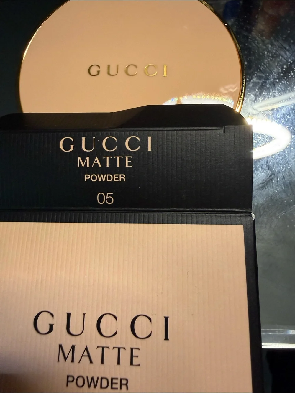NIB Gucci Matte Powder Compact – Nude Pink Finish full size